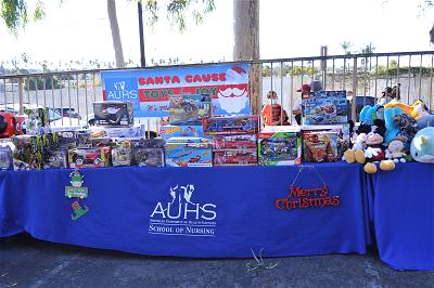 santa-cause-2020-toys-for-joy-pic03-auracademy